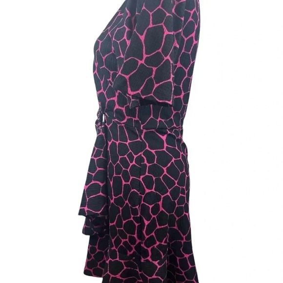 Michael Kors pink and black giraffe print flutter O ring dress size small - Picture 5 of 14
